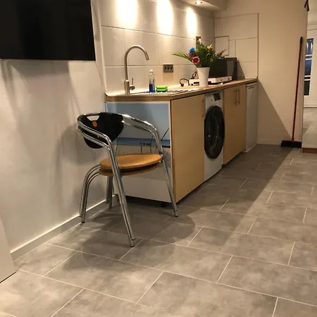 Chambrette Bei Kassel *